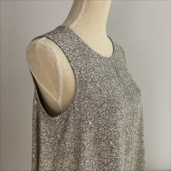 Eileen Fisher Sleeveless Midi Dress Broken Chevron Print Medium Gray/Beige Black - Picture 5 of 11